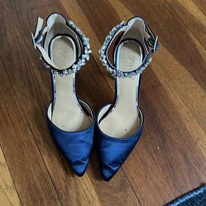 Jewel By Badgley Mischka evening shoes